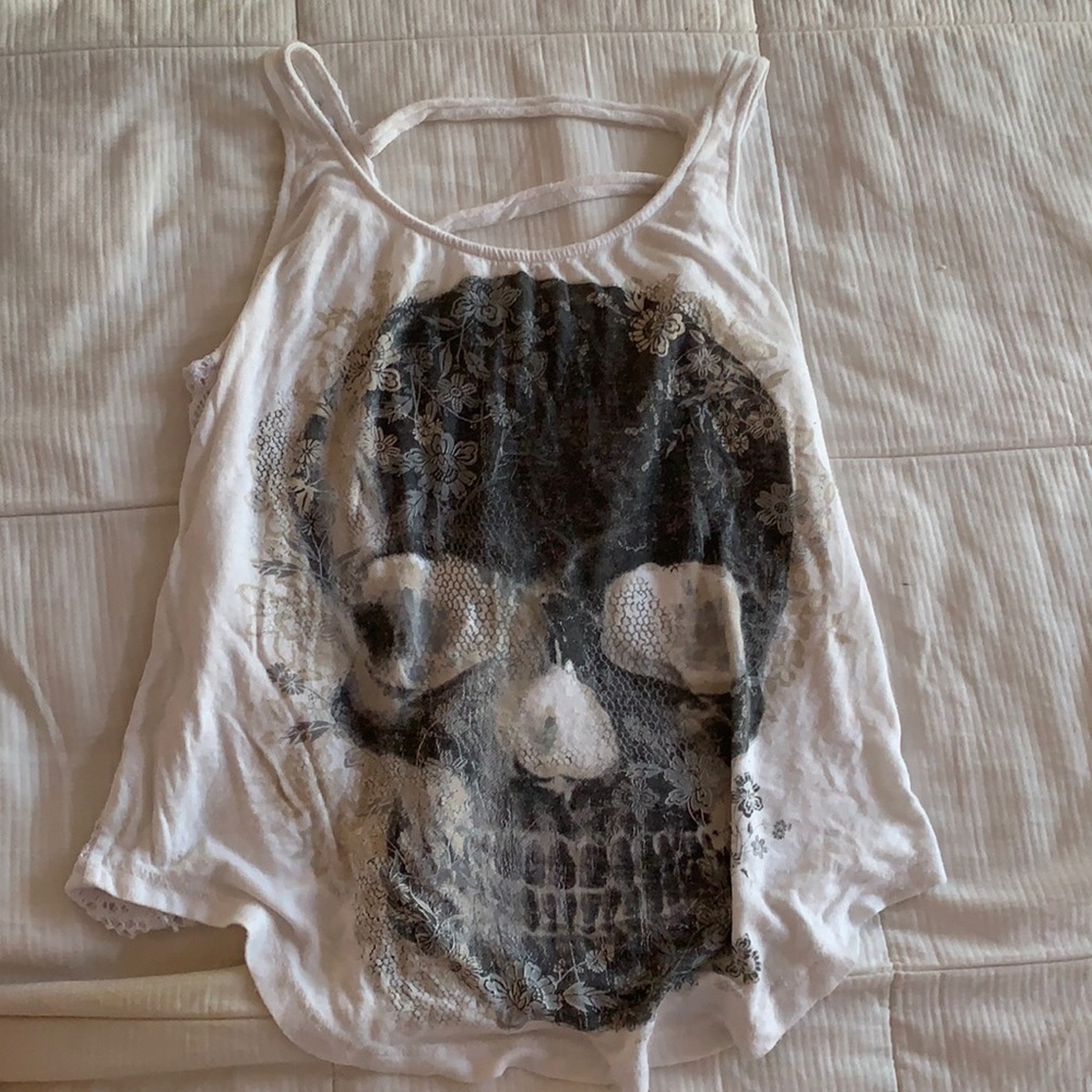 skull open knitted back tank top blouse